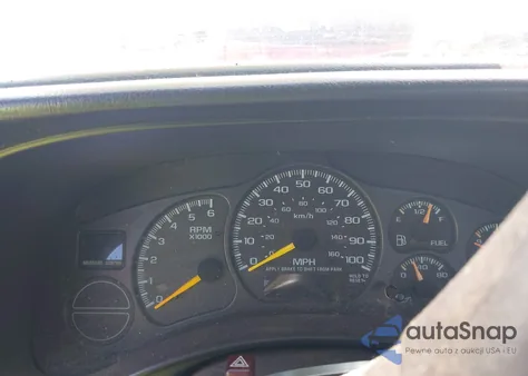 2000 Chevrolet Silverado 1500 from USA, damaged, VIN 1GCEC14W0YZ154863